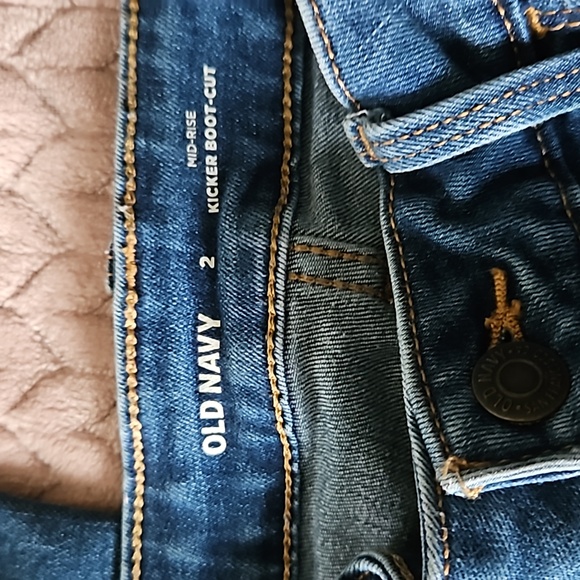 Old Navy Midrise Kicker Bootcut Jeans - Picture 2 of 2